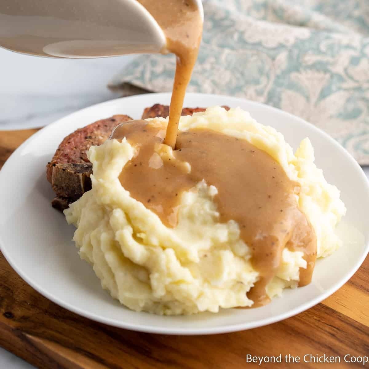 mashed potatoes and gravy-3 - All the King's Morsels